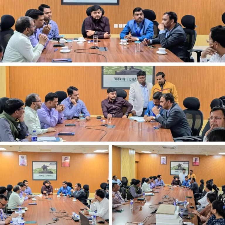 मतदान पदाधिकारियों का तृतीय व अंतिम रेंडमाइजेशन संपन्न, पोलिंग पार्टियों को बूथ से किया टैग…