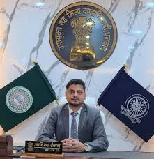 मतदान पदाधिकारियों के लिए चलेगी 15 रिंग बस…