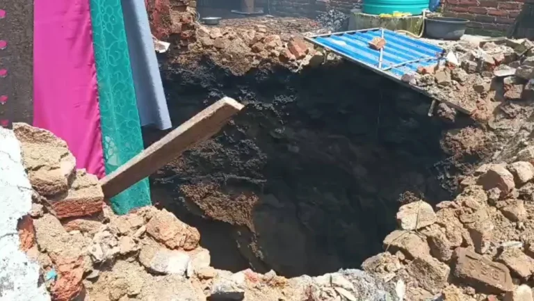 लोयाबाद में फिर भू-धंसान, बना बड़ा गोफ …
